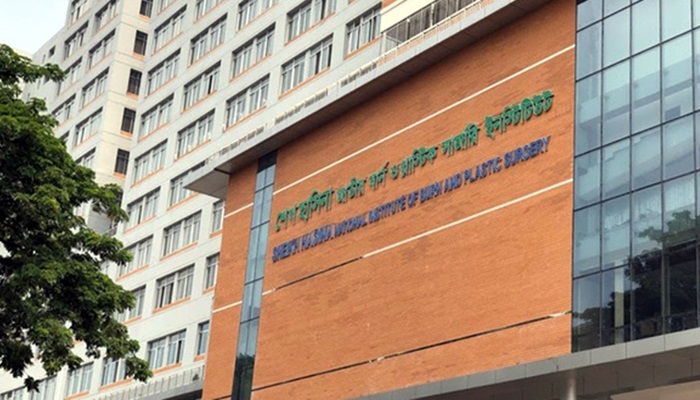 বাবা-মায়ের পর মারা গেল দগ্ধ শিশু বায়েজিদ
