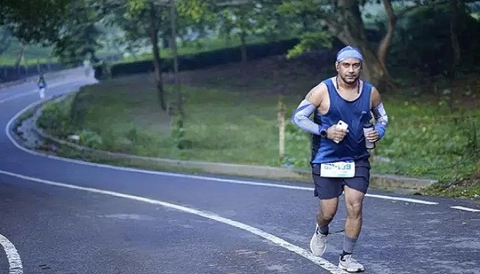 বাপ্পী জাহিদ ‘দৌড়ের ওপর’ই থাকেন