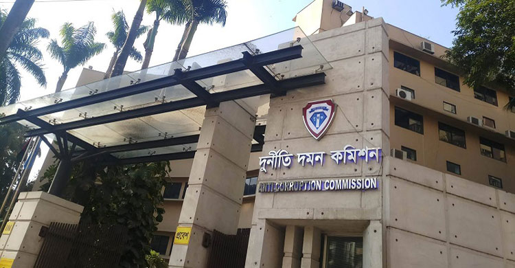 দুদকের ২০তম প্রতিষ্ঠাবার্ষিকী আগামীকাল, দুই দশকেও সংস্থাটি স্বাধীন সত্ত্বা রূপ পরিগ্রহ করতে পারেনি