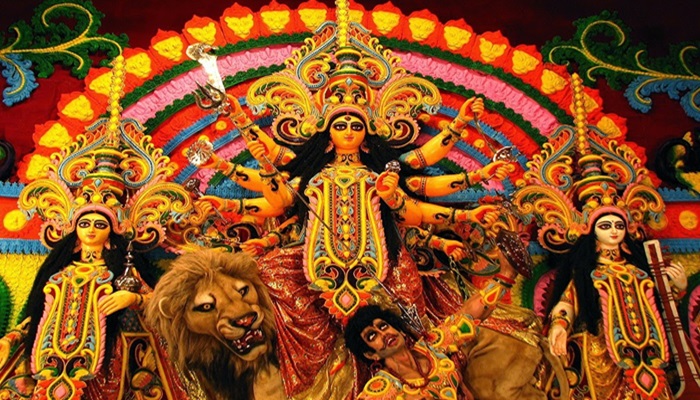 দুর্গাপূজার ছুটি বাড়ছে একদিন
